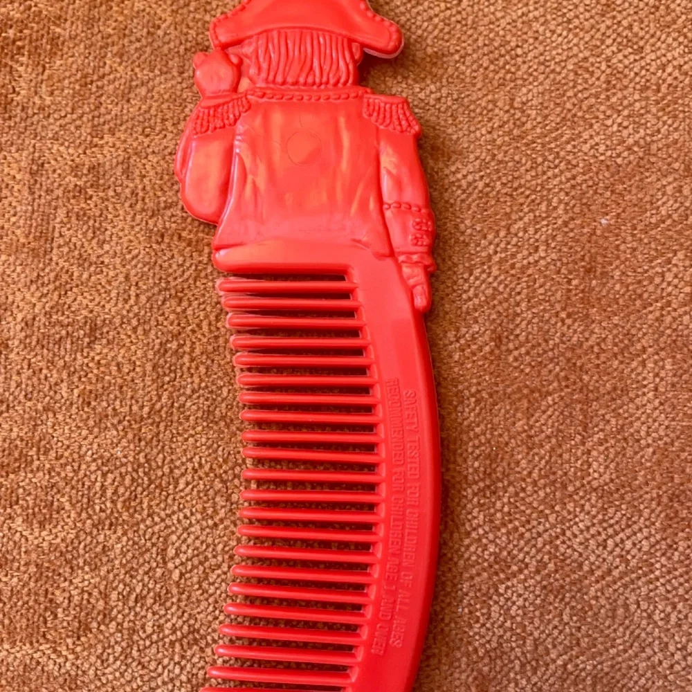 1985 McDonald’s Captain Crook Comb